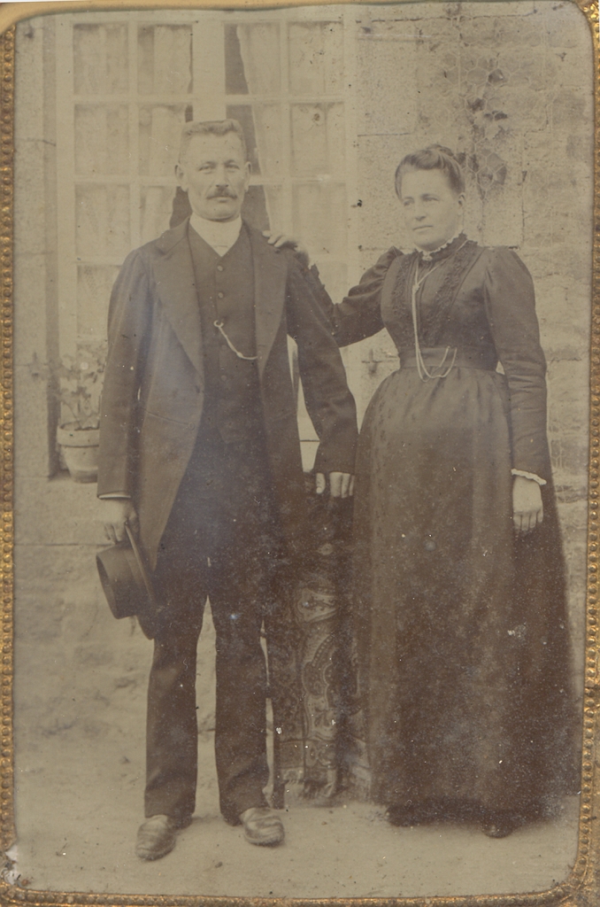 BOURSIN FAMILY Inconnu4.jpg